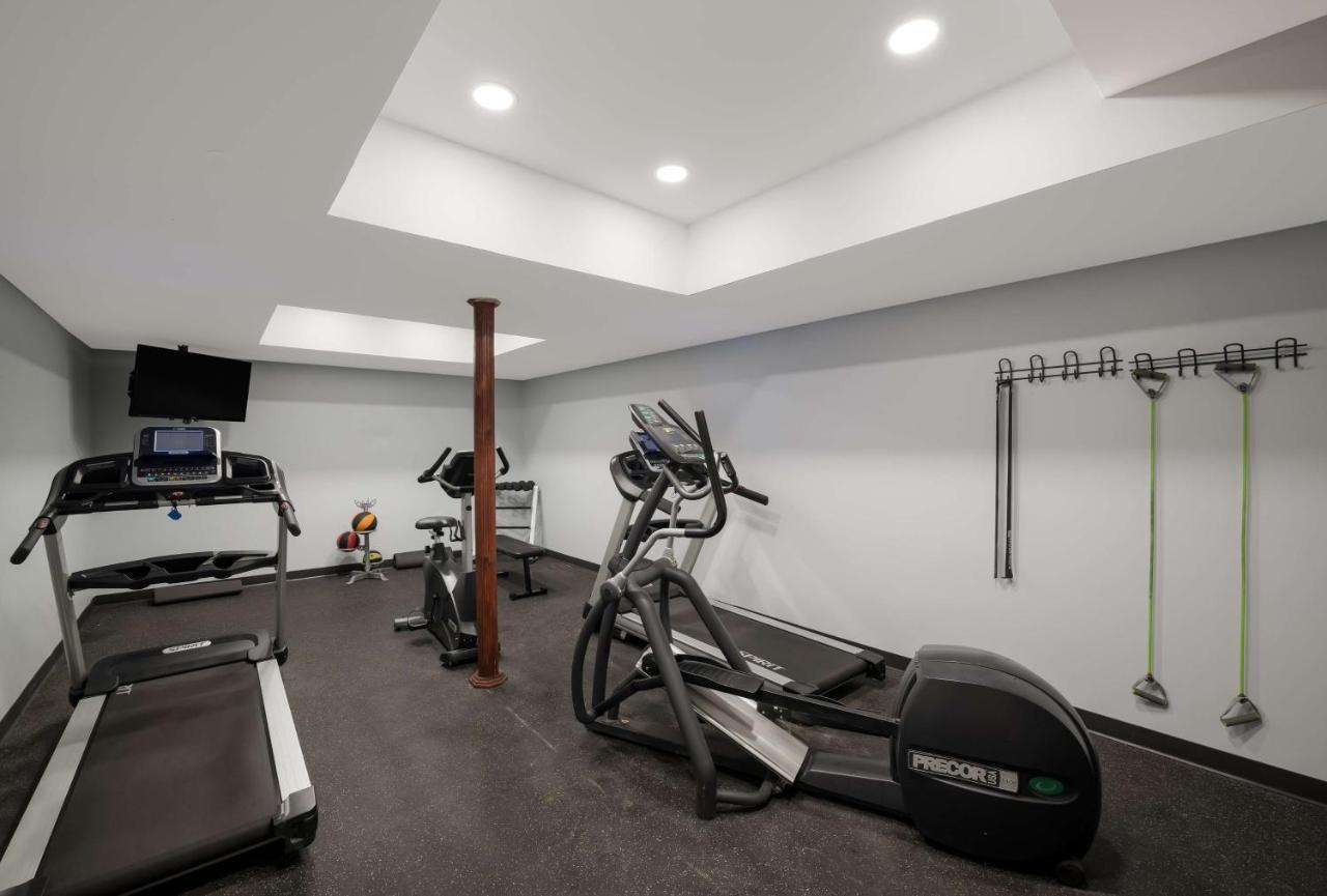 Surestay Plus By Best Western Woodbury Inn Ngoại thất bức ảnh