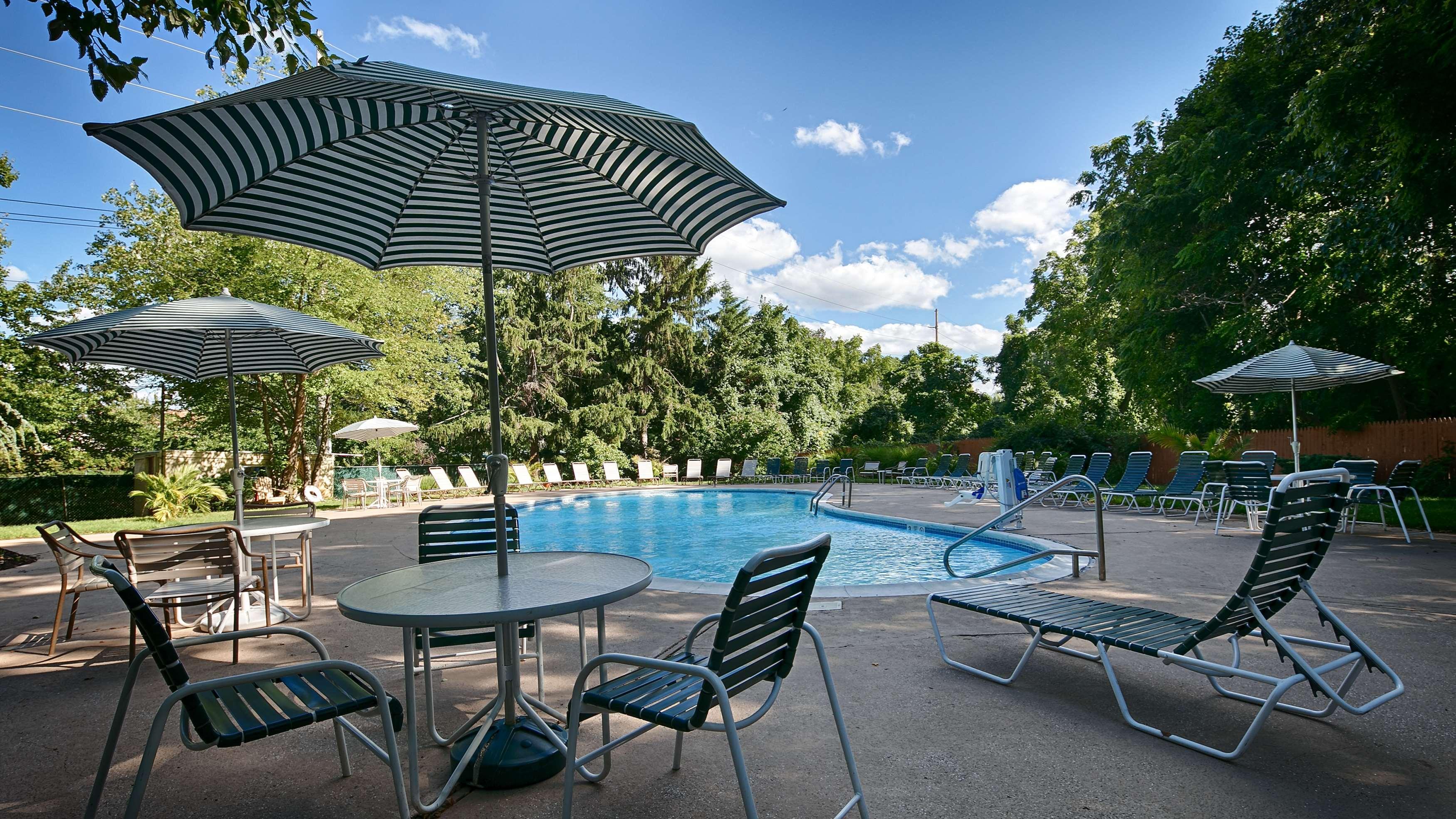 Surestay Plus By Best Western Woodbury Inn Ngoại thất bức ảnh