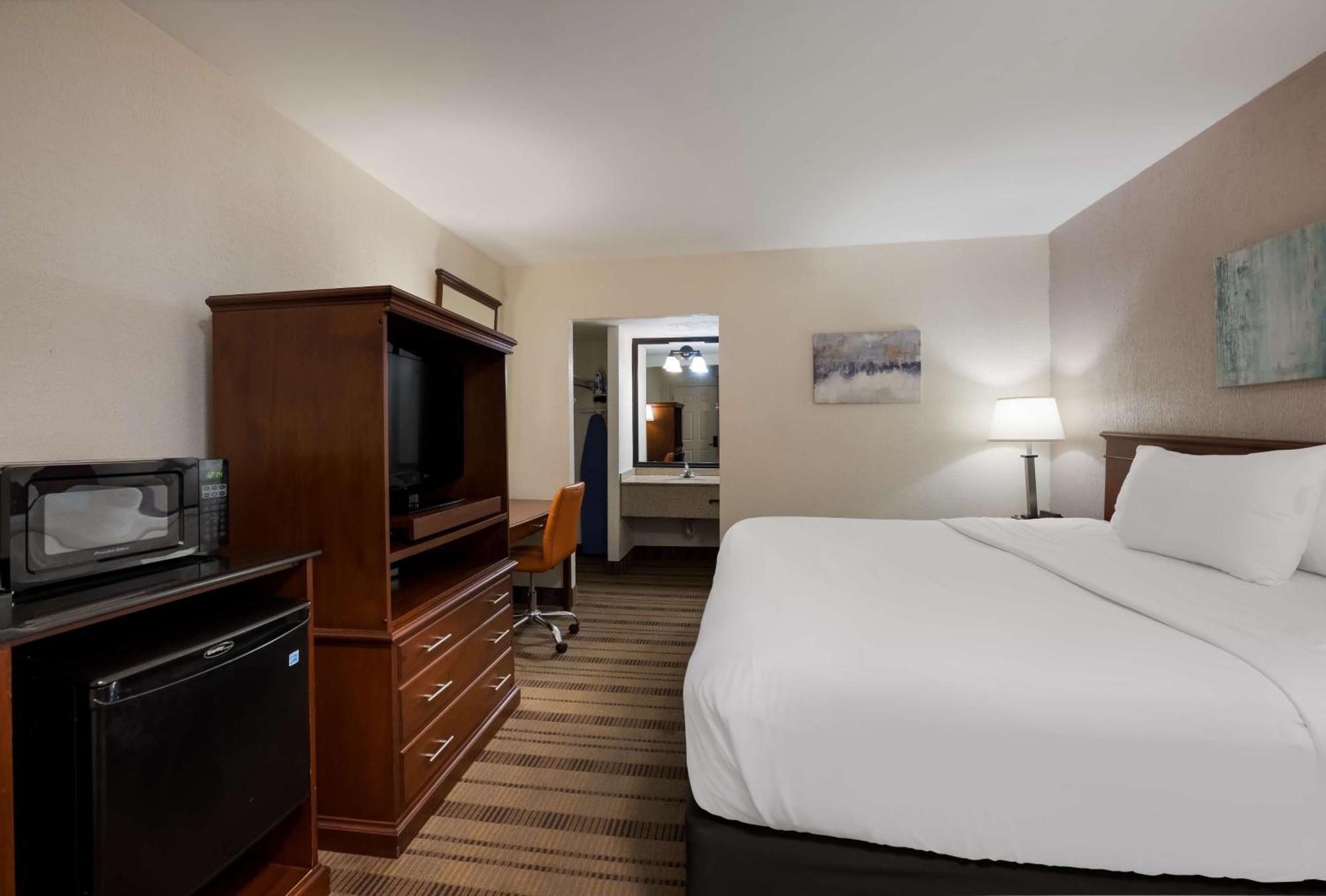 Surestay Plus By Best Western Woodbury Inn Ngoại thất bức ảnh