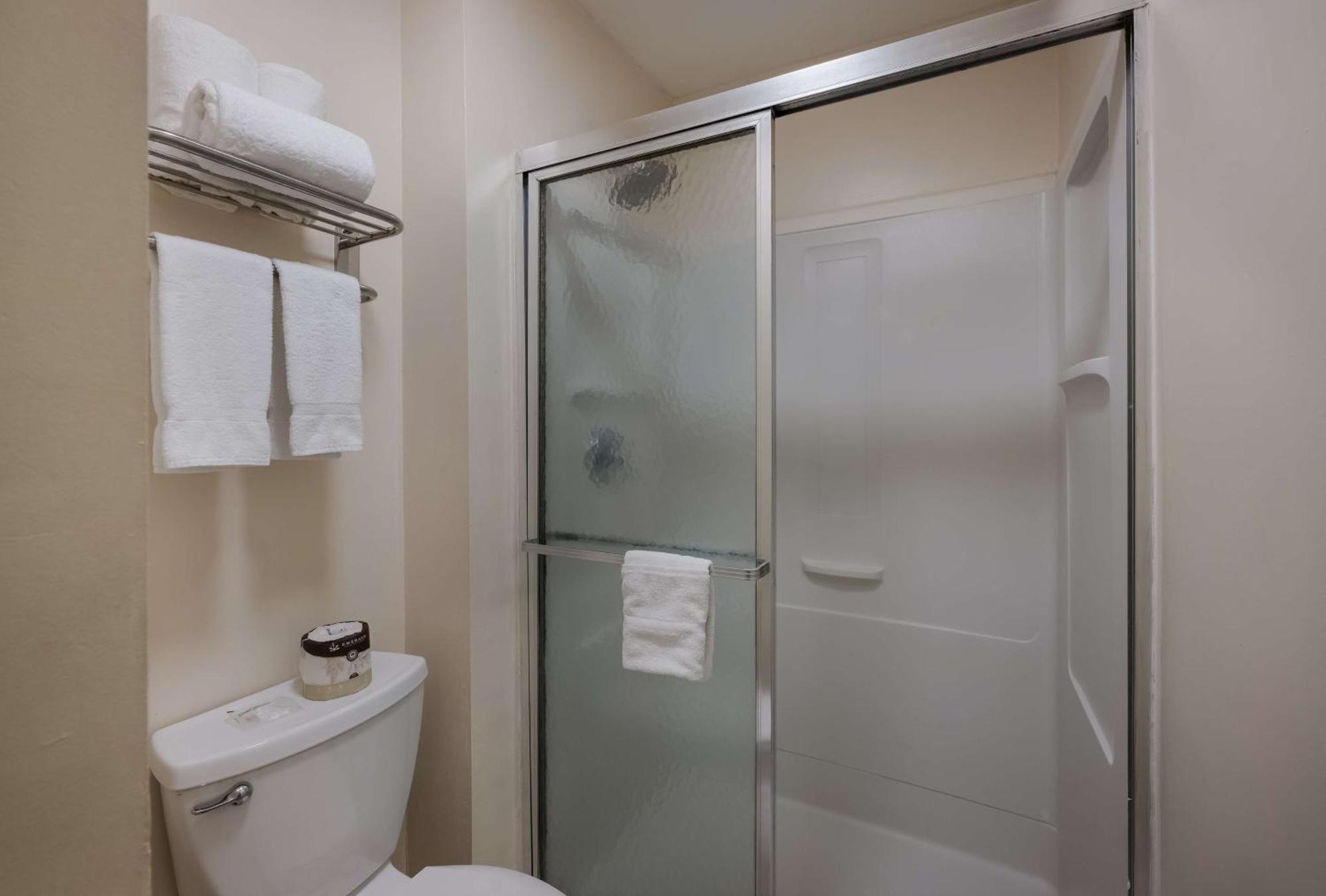 Surestay Plus By Best Western Woodbury Inn Ngoại thất bức ảnh
