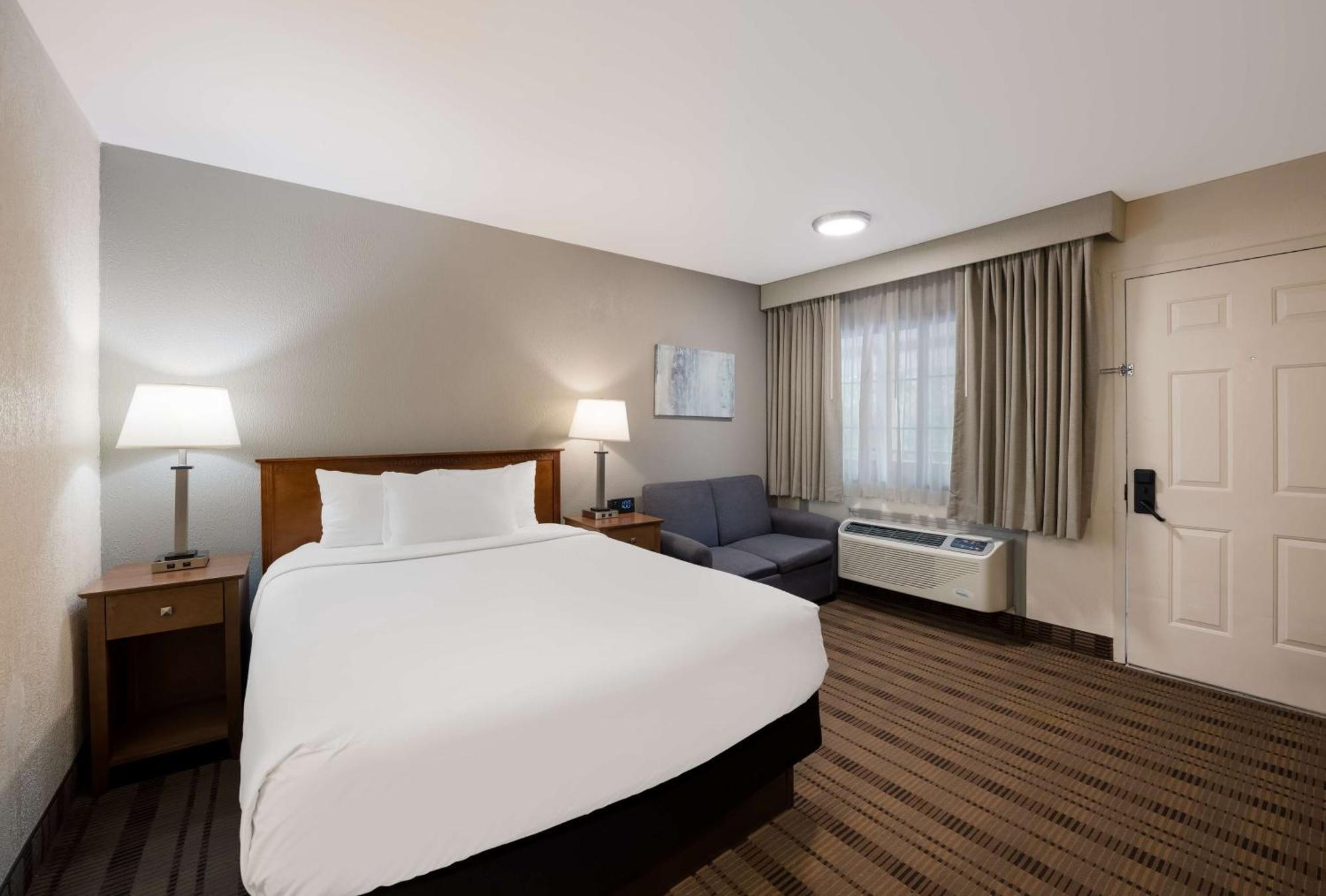 Surestay Plus By Best Western Woodbury Inn Ngoại thất bức ảnh