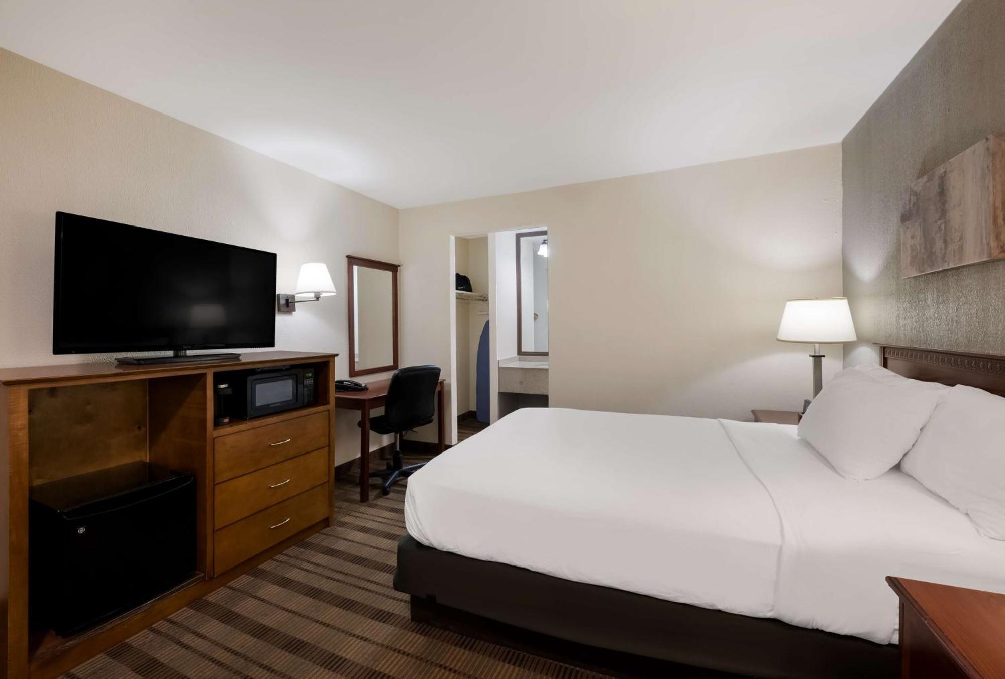 Surestay Plus By Best Western Woodbury Inn Ngoại thất bức ảnh